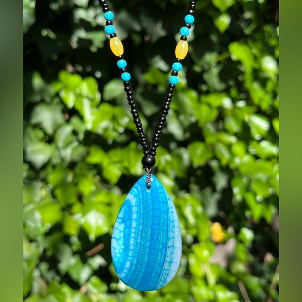 Long‎ blue agate glass bead necklace